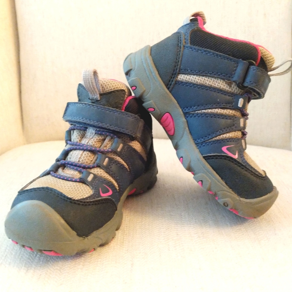 Girls KEEN Oakridge Waterproof Hiking Boots
